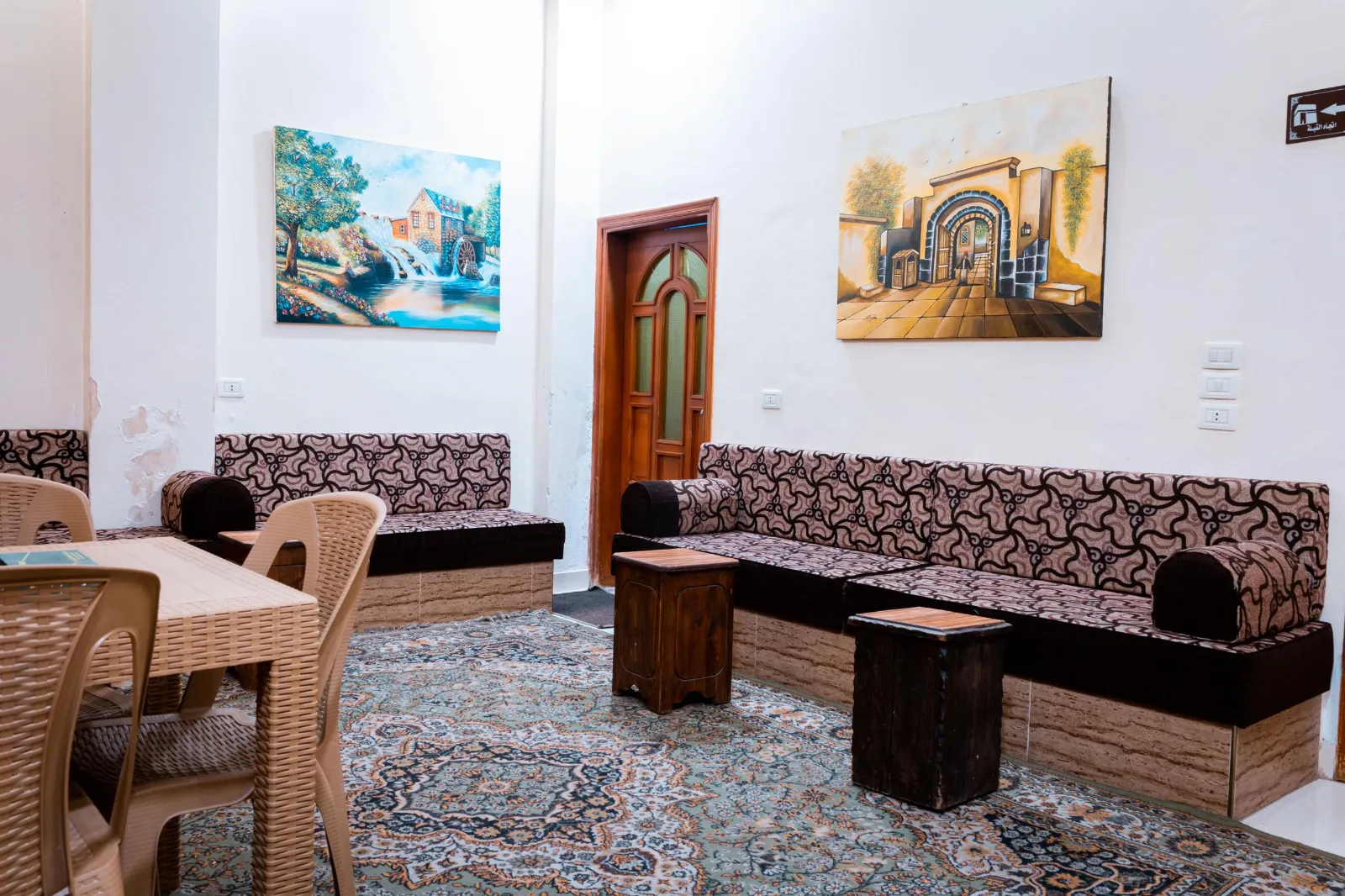 Hotel Apartment 706 3