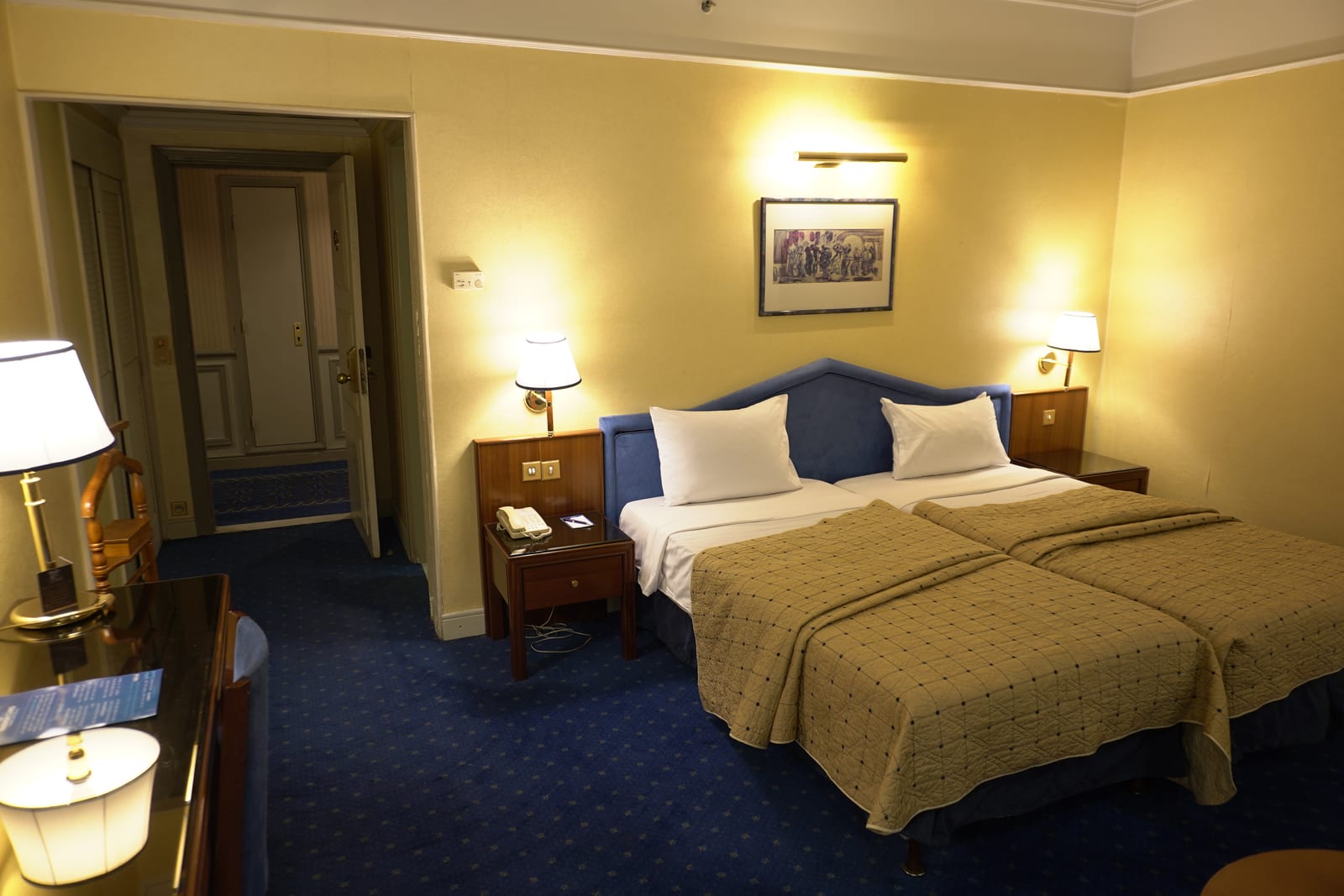 Business Suite 2