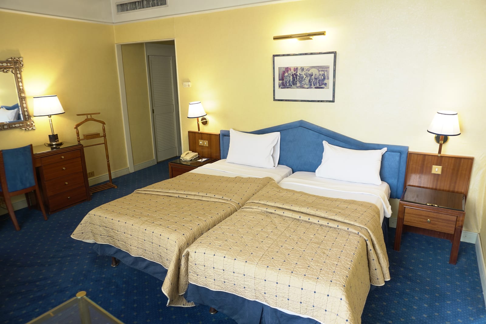 Business Suite 5