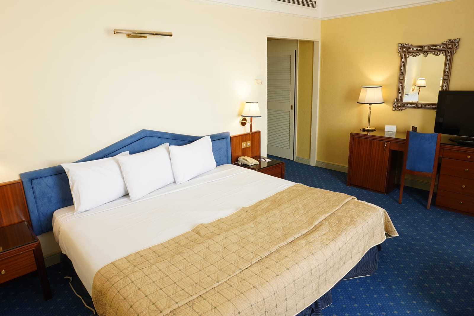 Presidential Suite 6