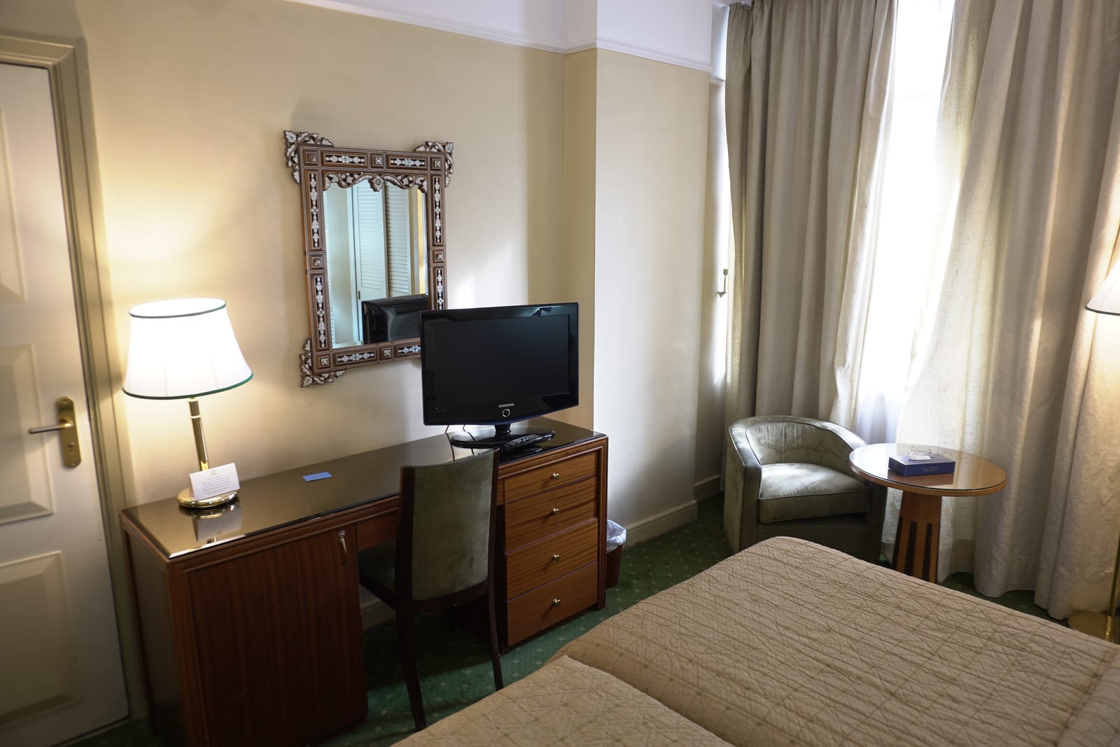 Double Room Deluxe 2