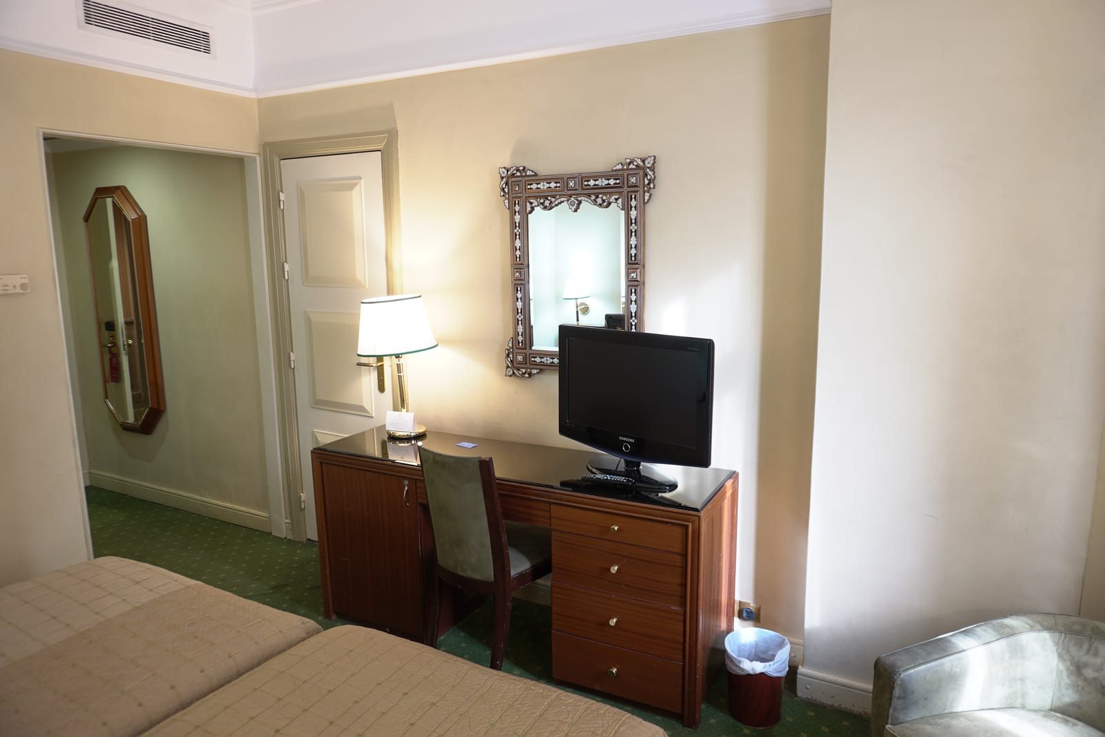 Double Room Deluxe 3