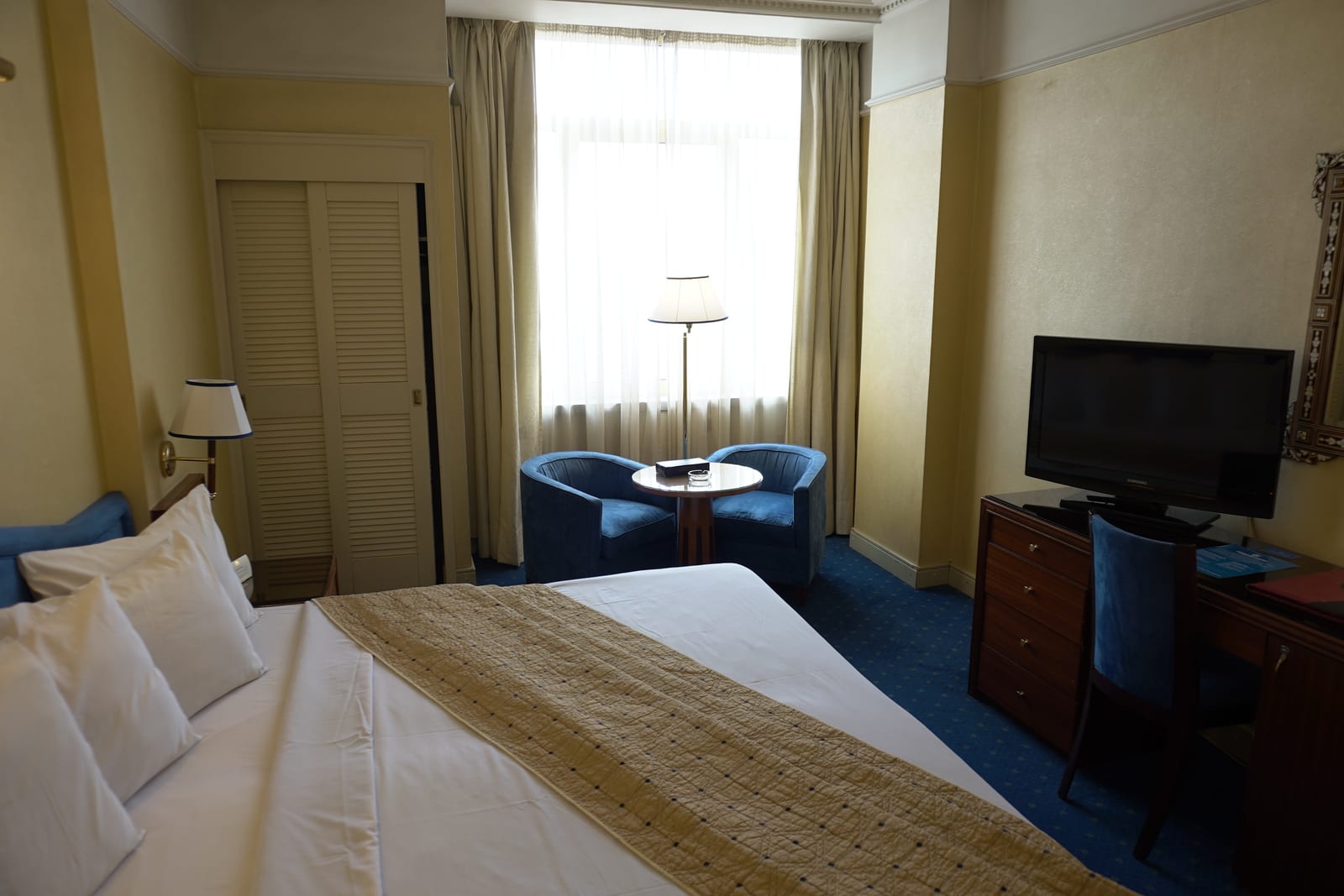 Double Room Executive 3