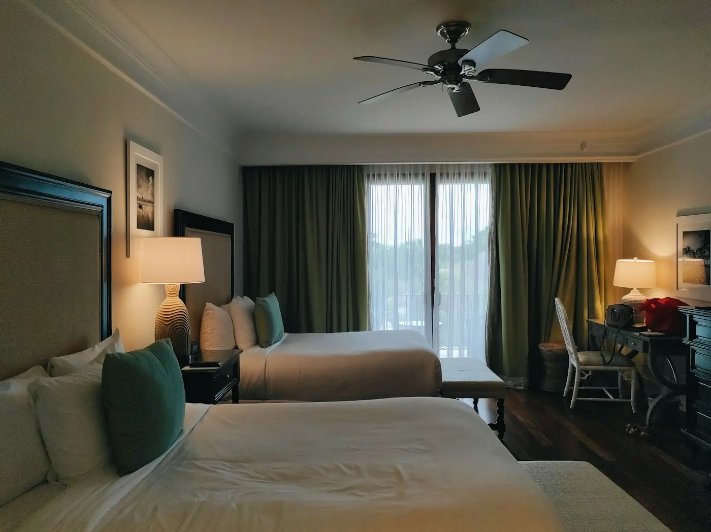 Deluxe Room 1