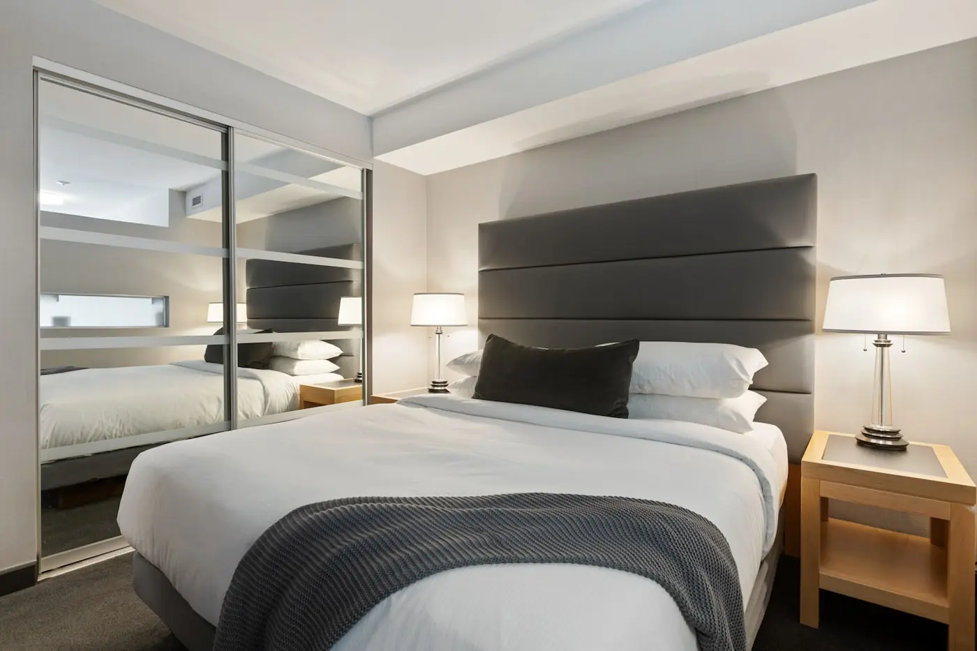 Suite 1