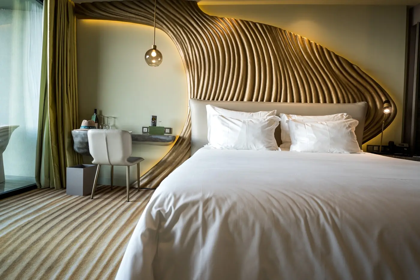 Deluxe Room 2