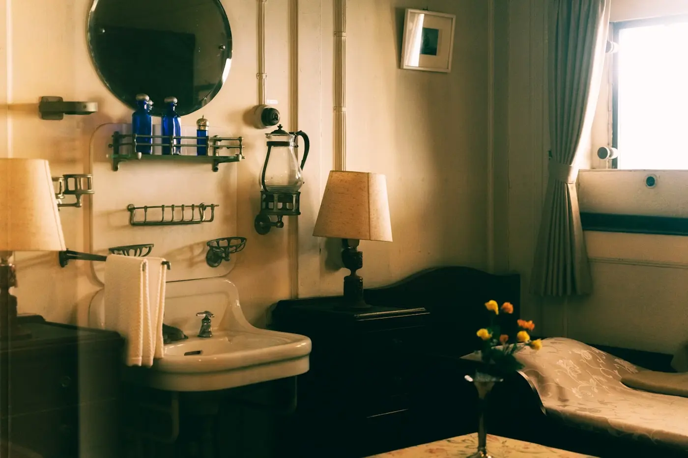 Deluxe Room 1