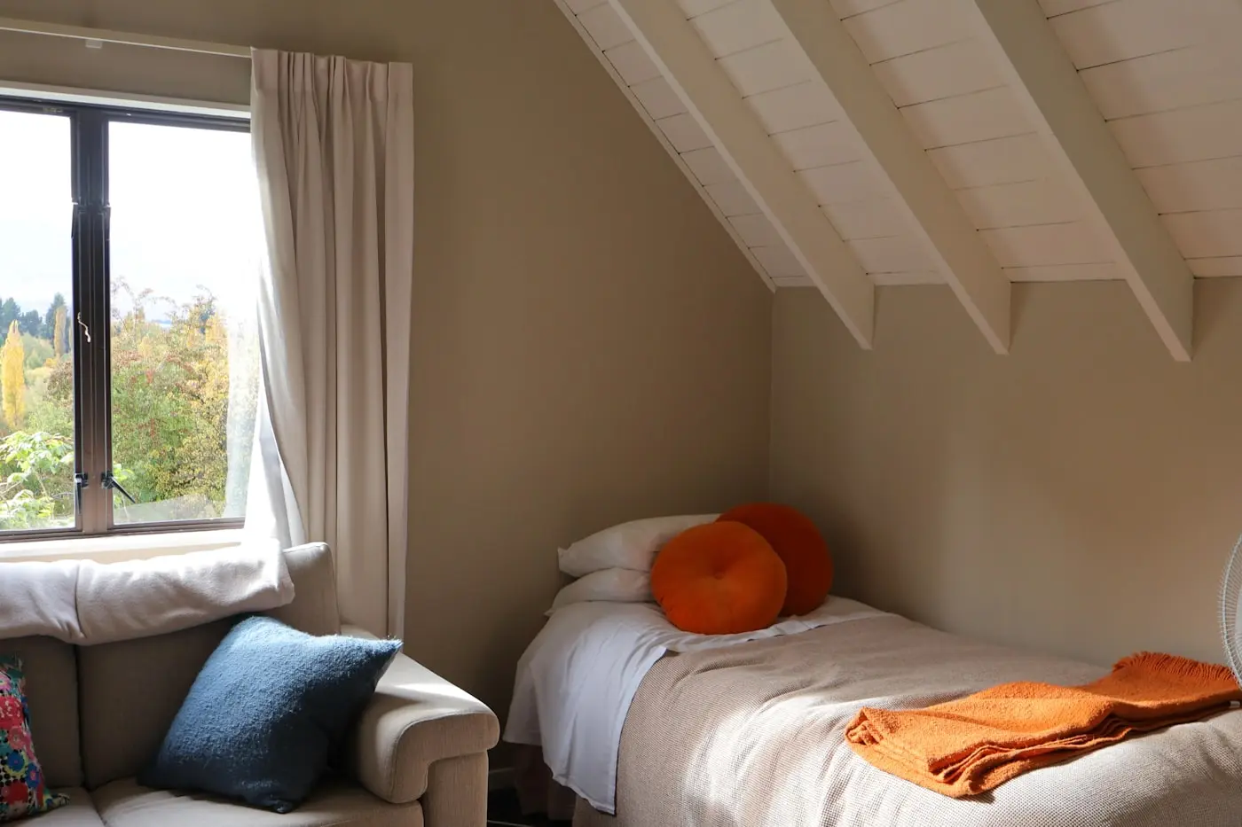 Deluxe Room 1