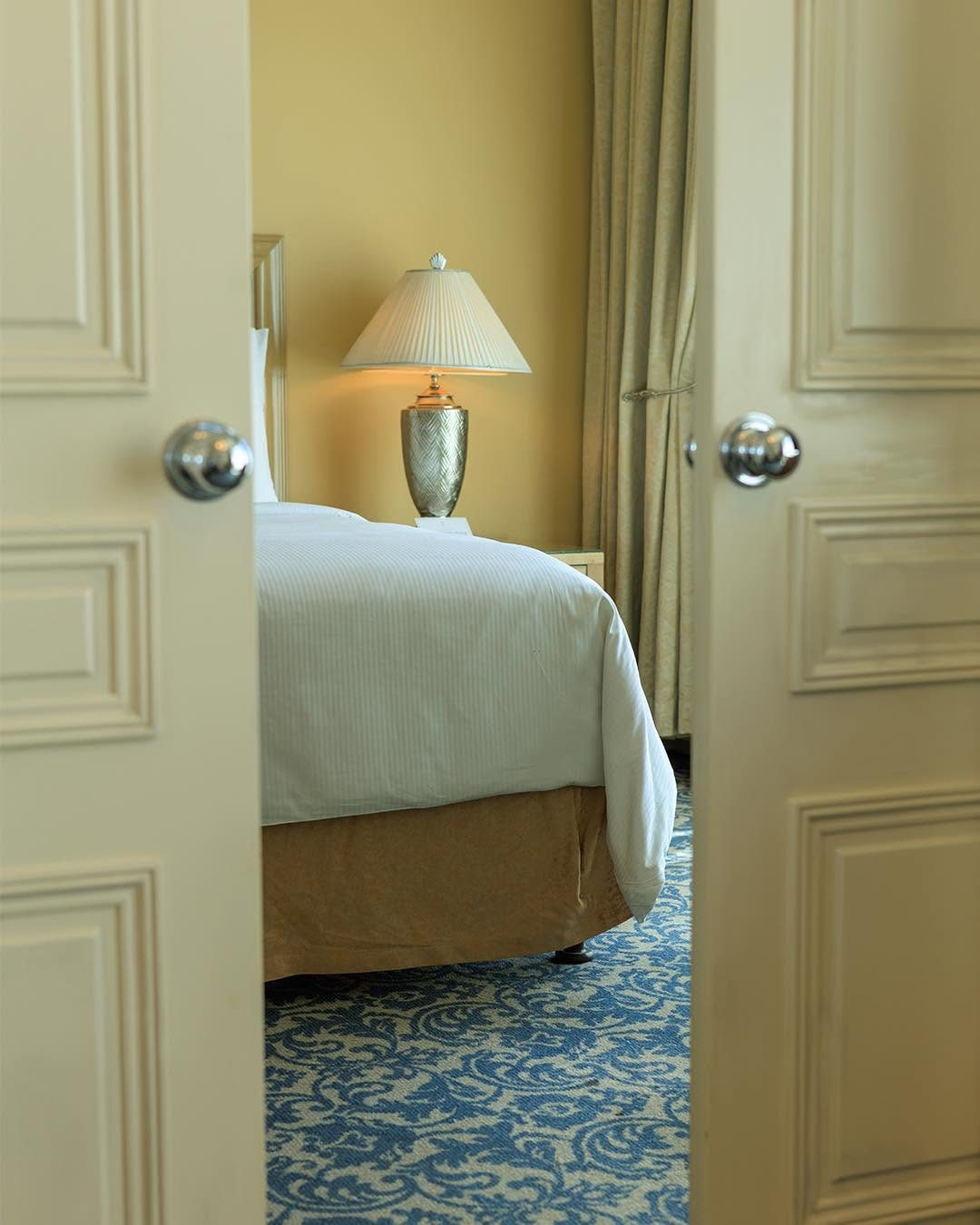 Diplomatic One-Bedroom Suite 1