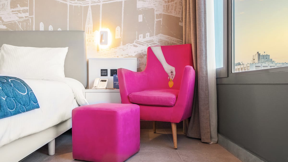 Executive Room 5