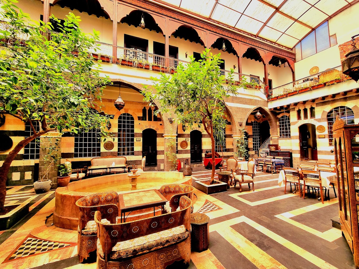 Inanna Hotel — 1