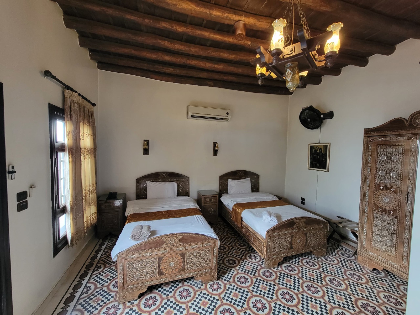 Twin Room 3