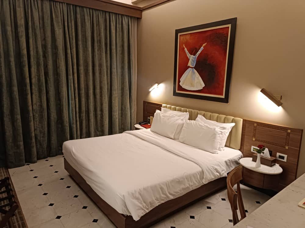 Executive Suite 1