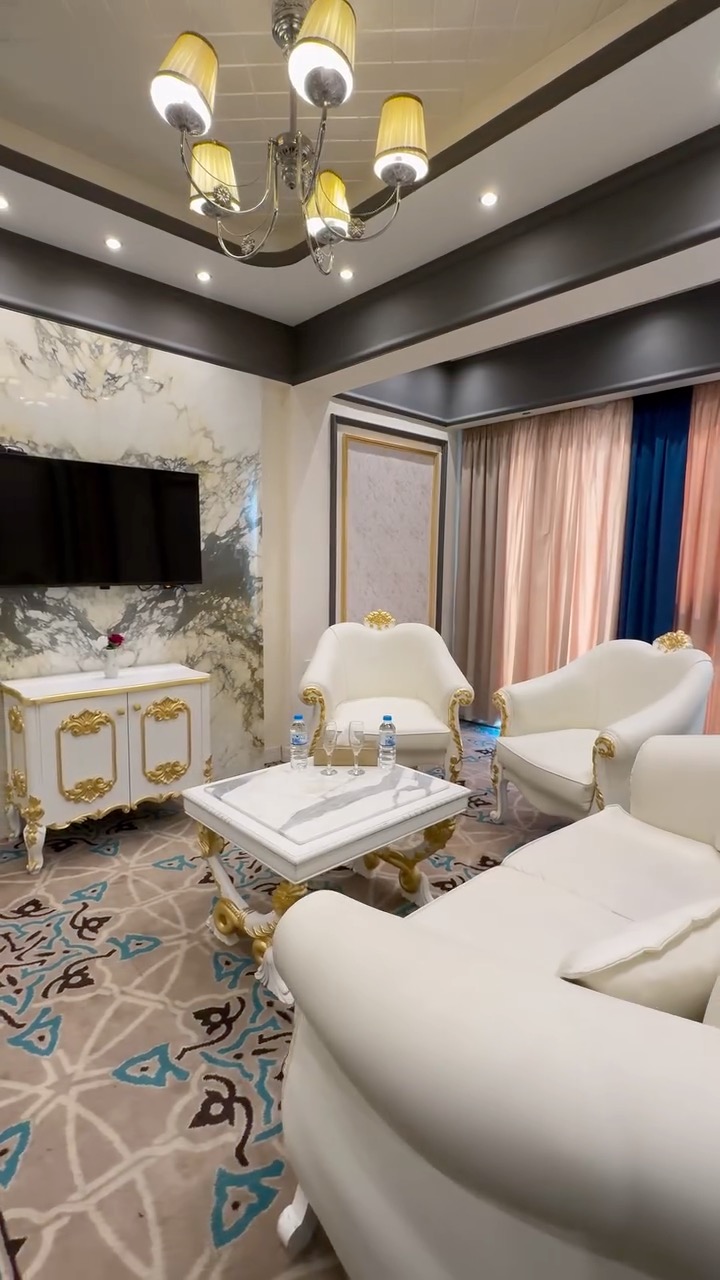 Kaisar Palace Thawra Hotel 29