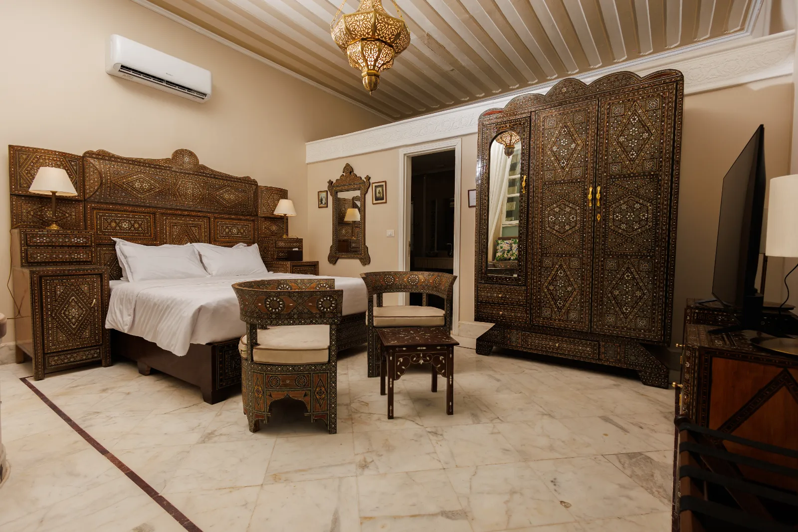 Double Room 2