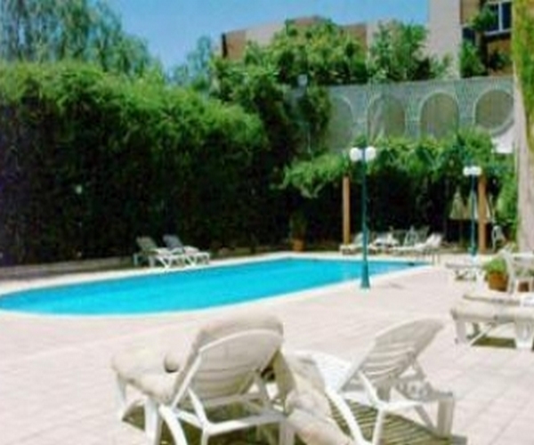 Carlton Hotel 2
