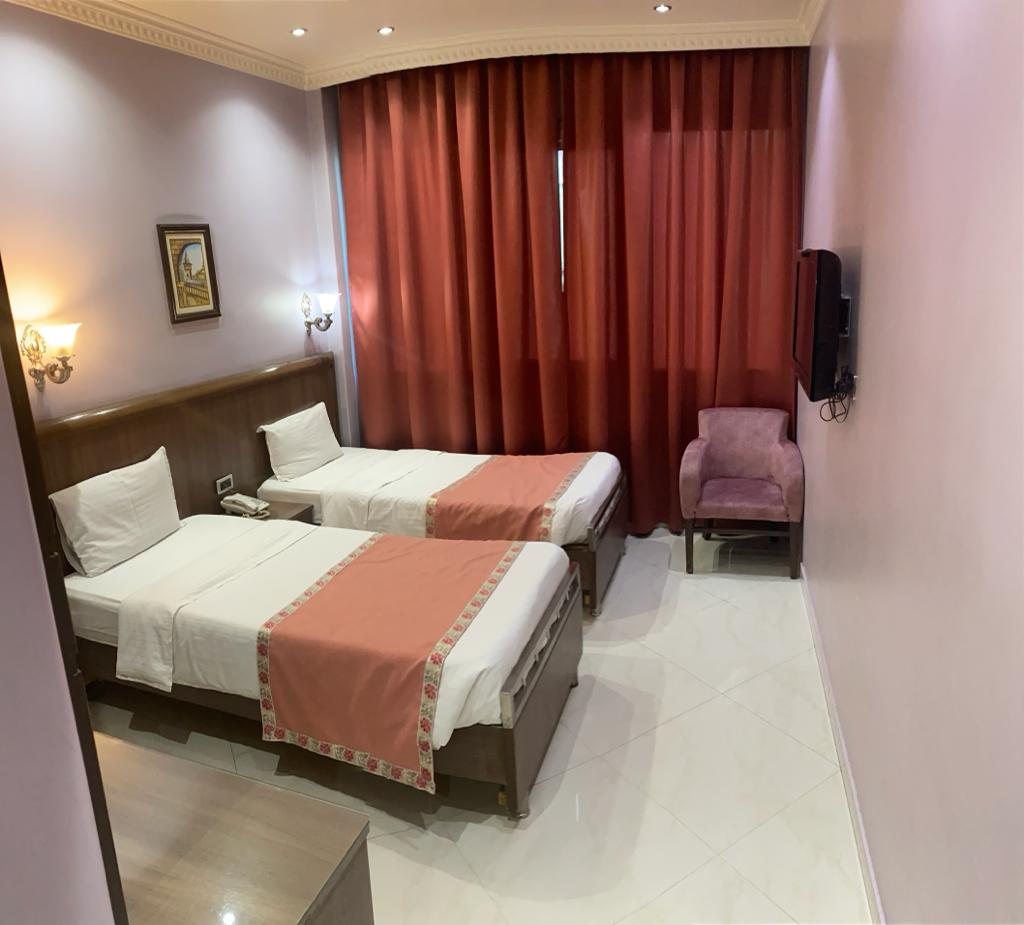 Crystal Hotel 6
