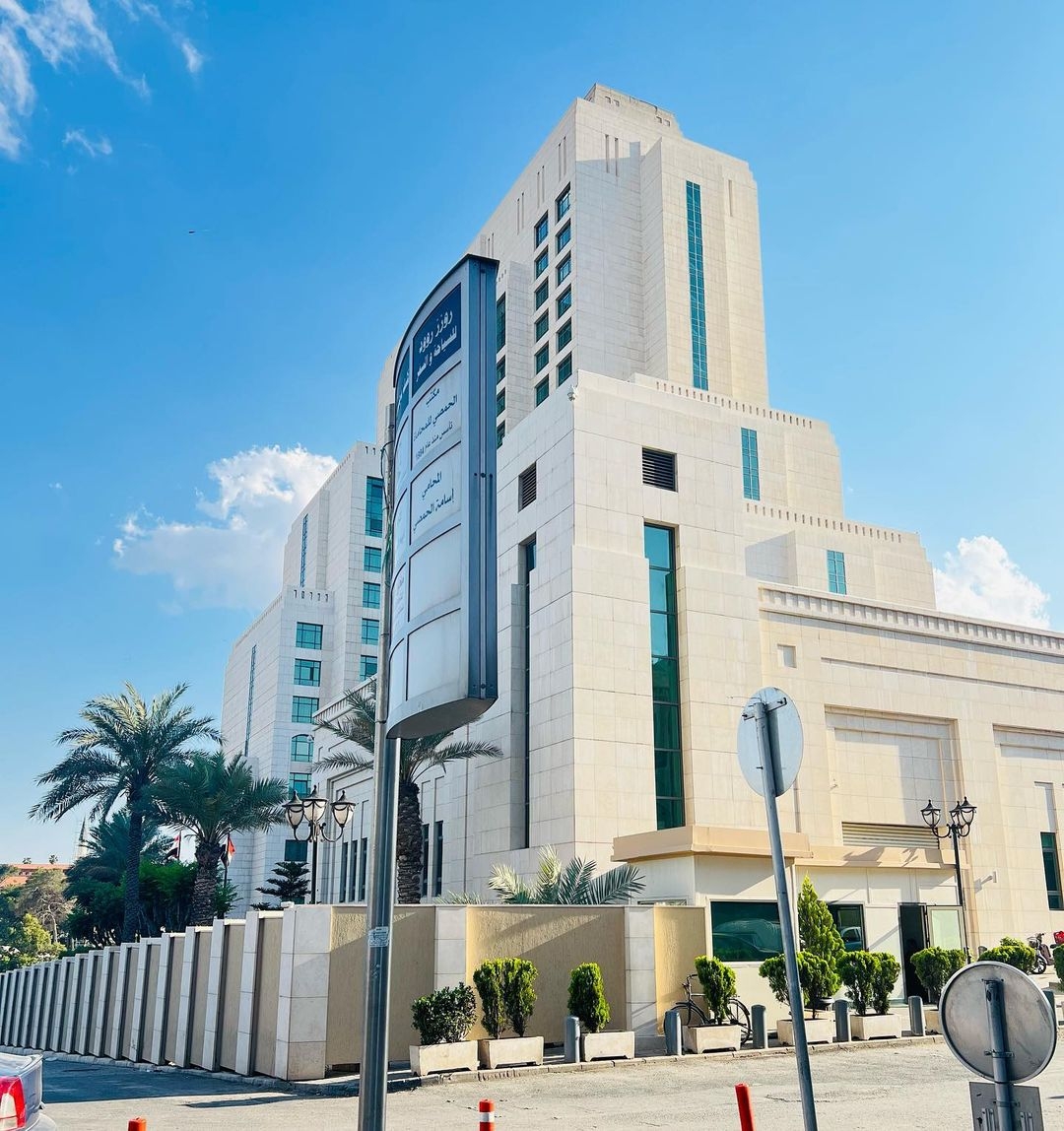 Four Seasons Hotel 6