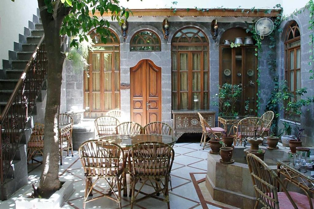 Shahrayar Hotel 1