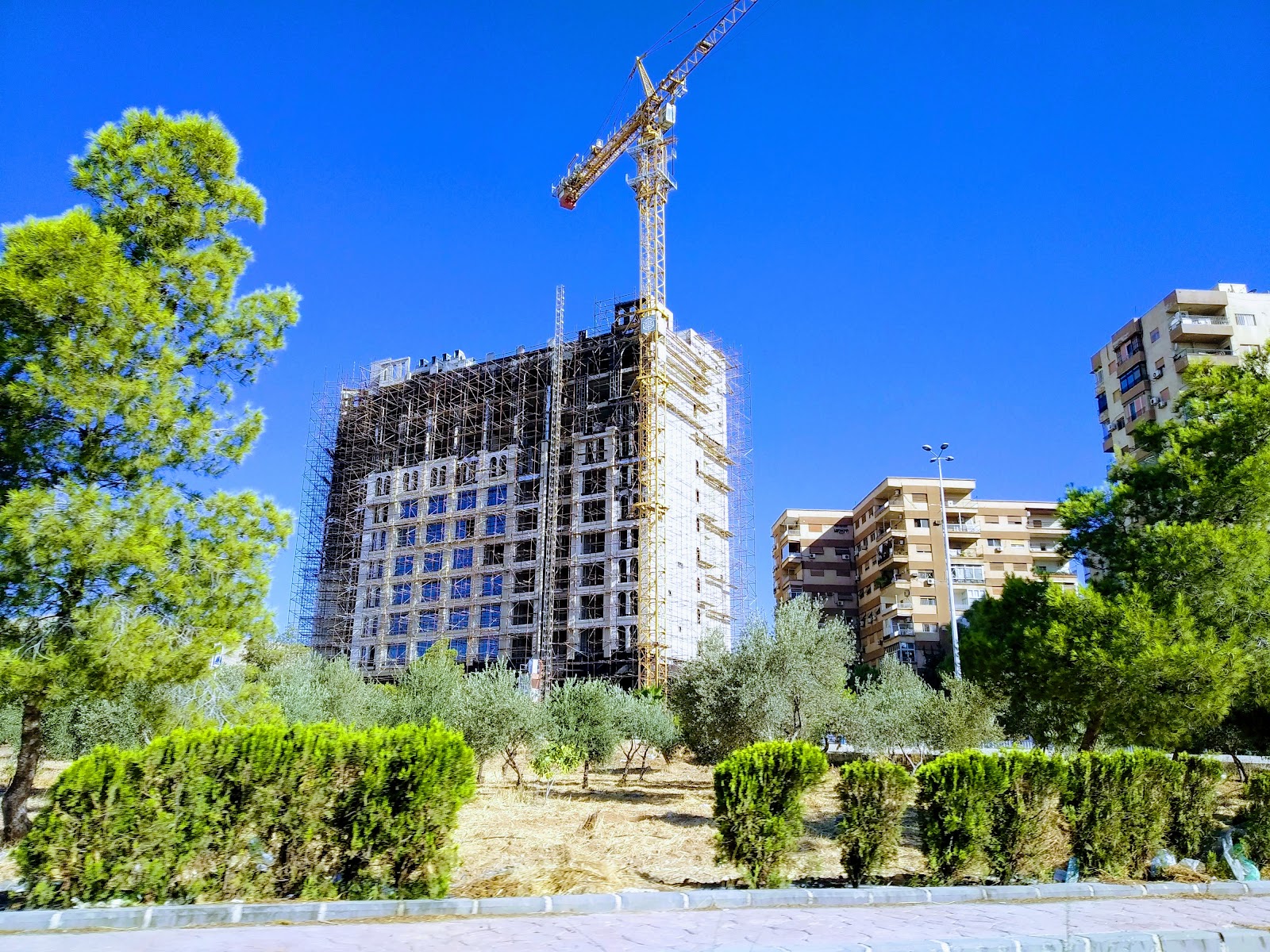 Yasmeen Rotana 1