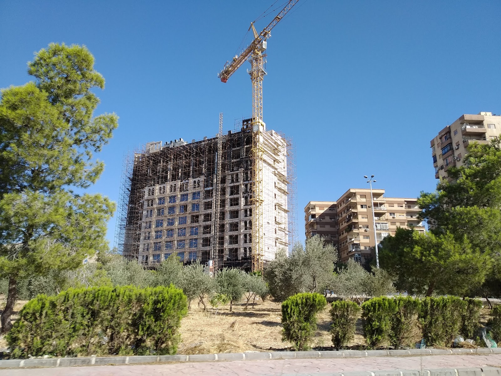 Yasmeen Rotana 6