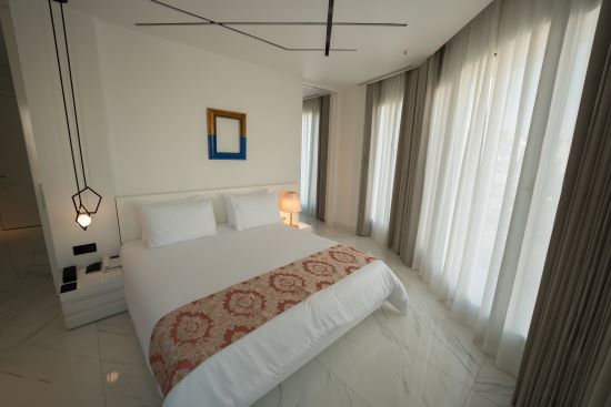 City Suite 1