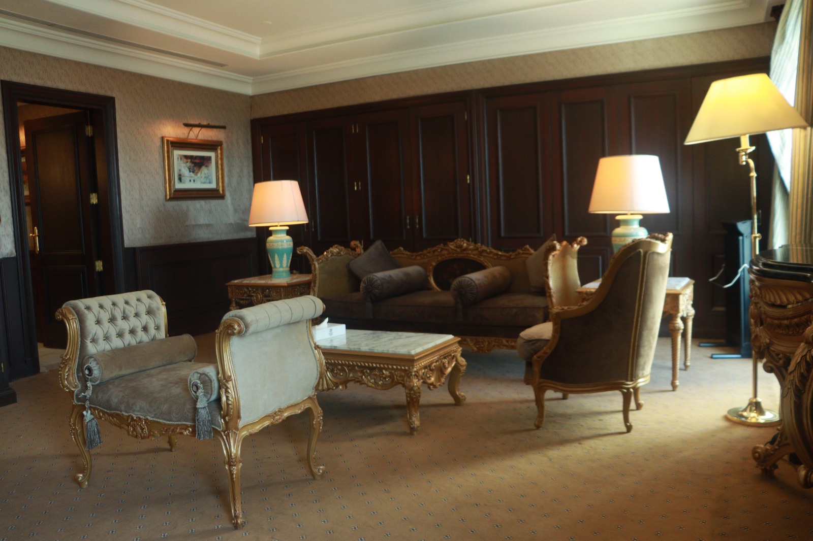 Presidential Suite 8
