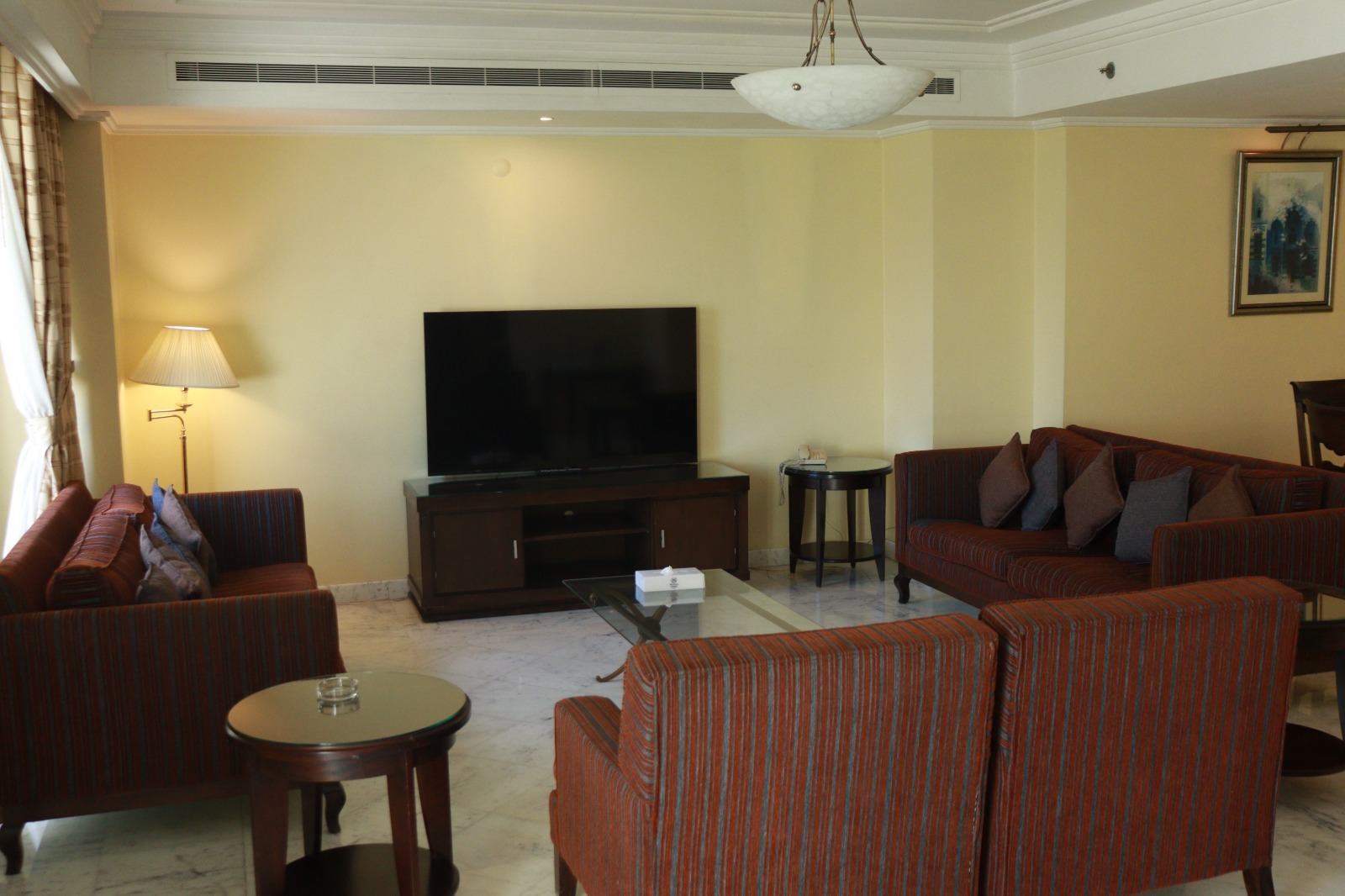Diplomatic Suite 2