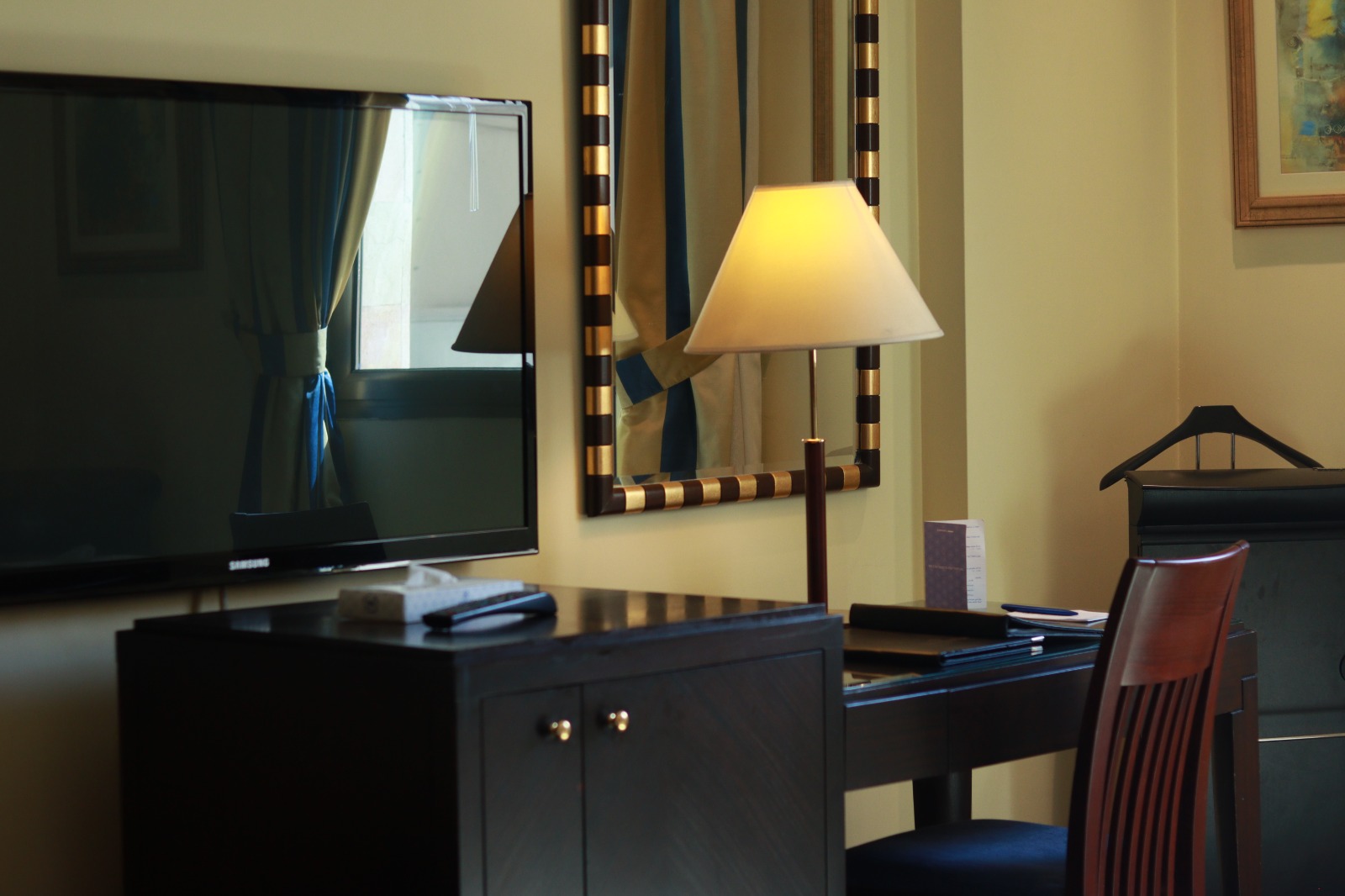 Diplomatic Suite 6